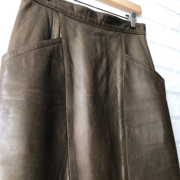 Vintage 80s mossy taupe leather midi pencil skirt - Picture 6 of 15